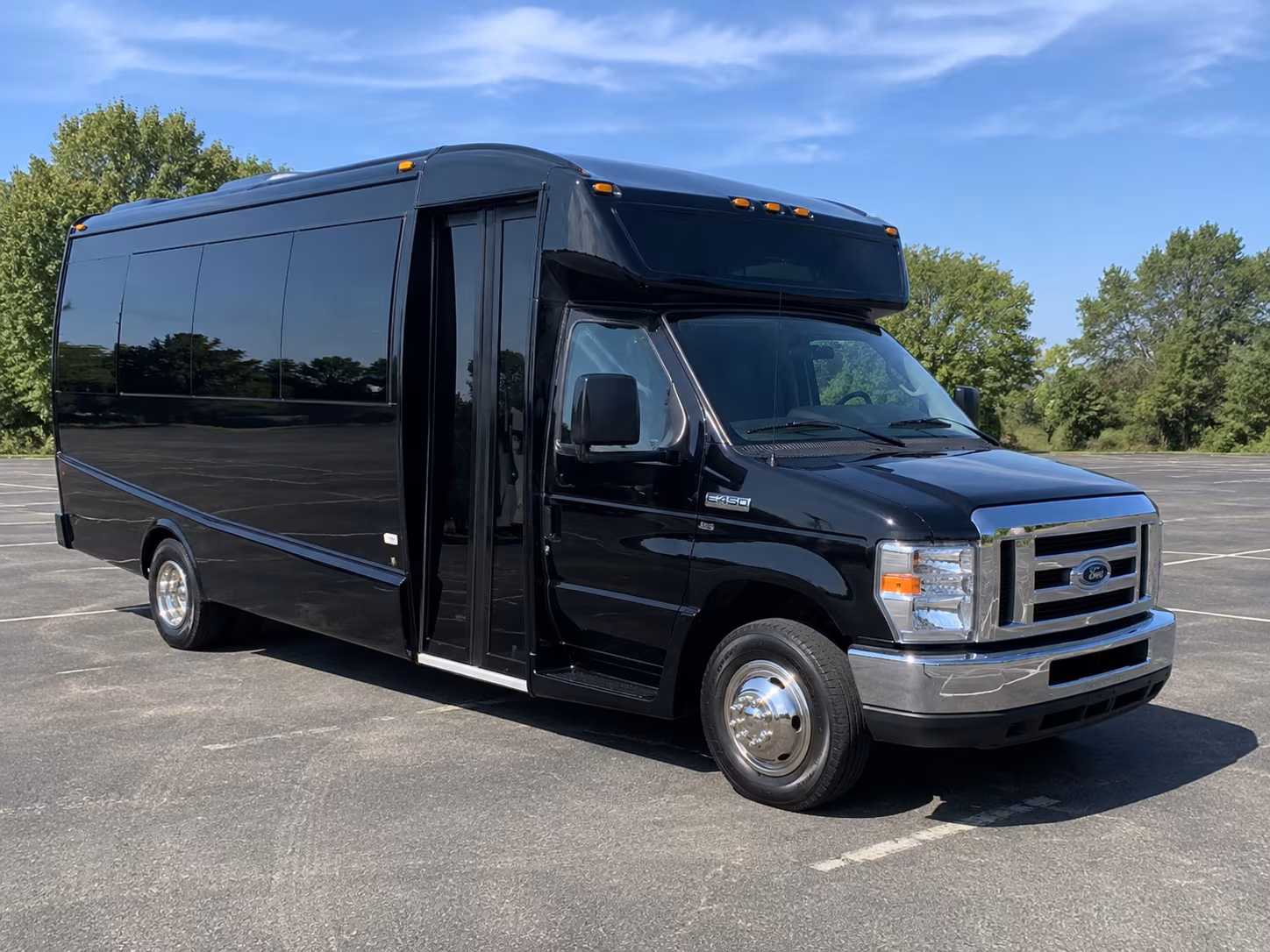 charter bus rentals for shreveport stem college and career field trips