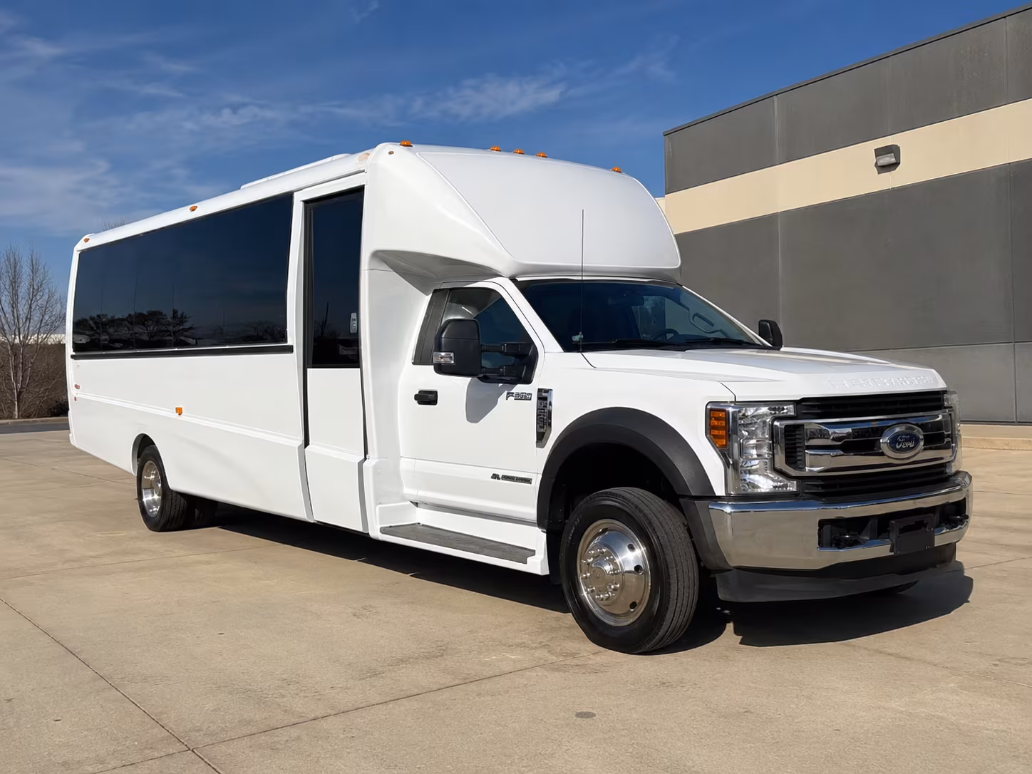 shreveport casino shuttle buses and night out transportation